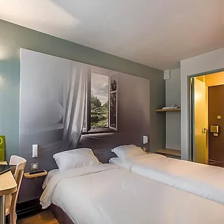 B&B Hotel Agen أجان