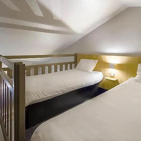 B&B Hotel Agen فندق أجان